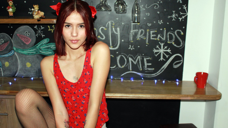  Teen babe lexyRoss is a daring and sweet girl. Don&amp;#039;t let her...